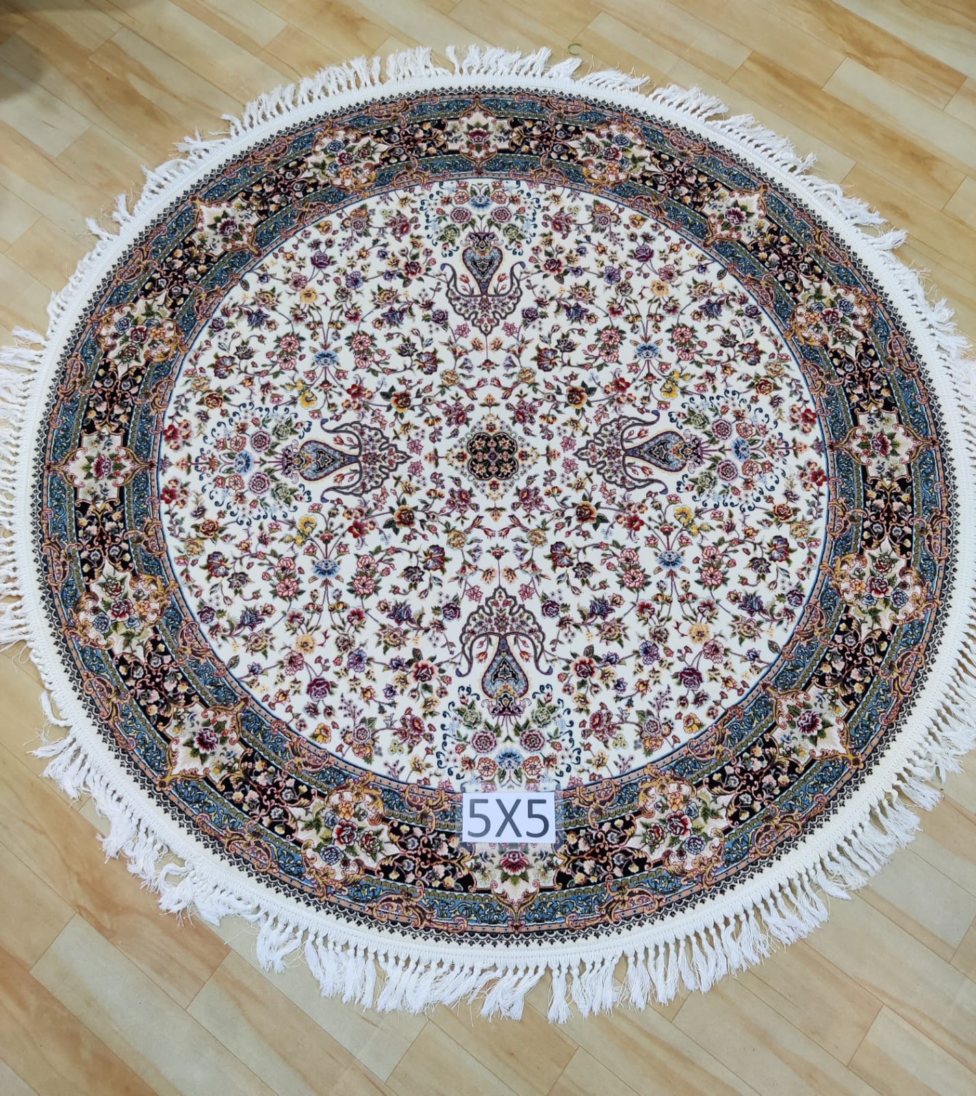 IRAN_Round (5)