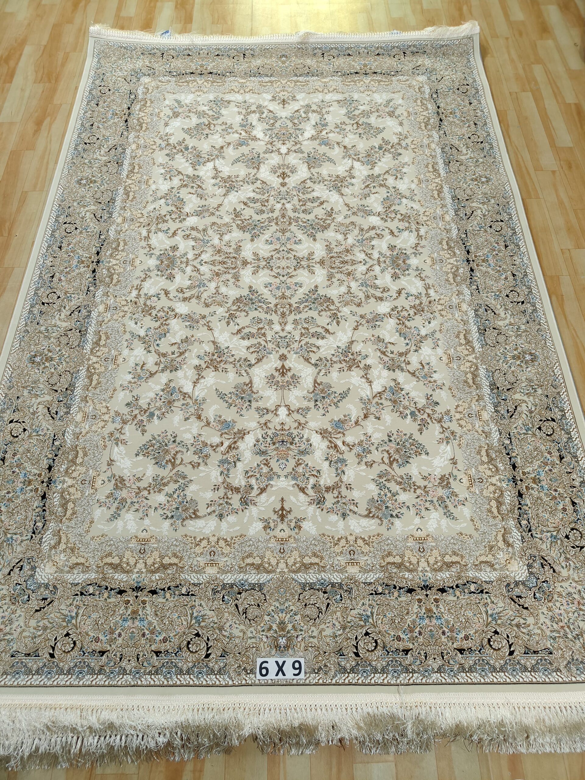 Irani_6x9 (7)
