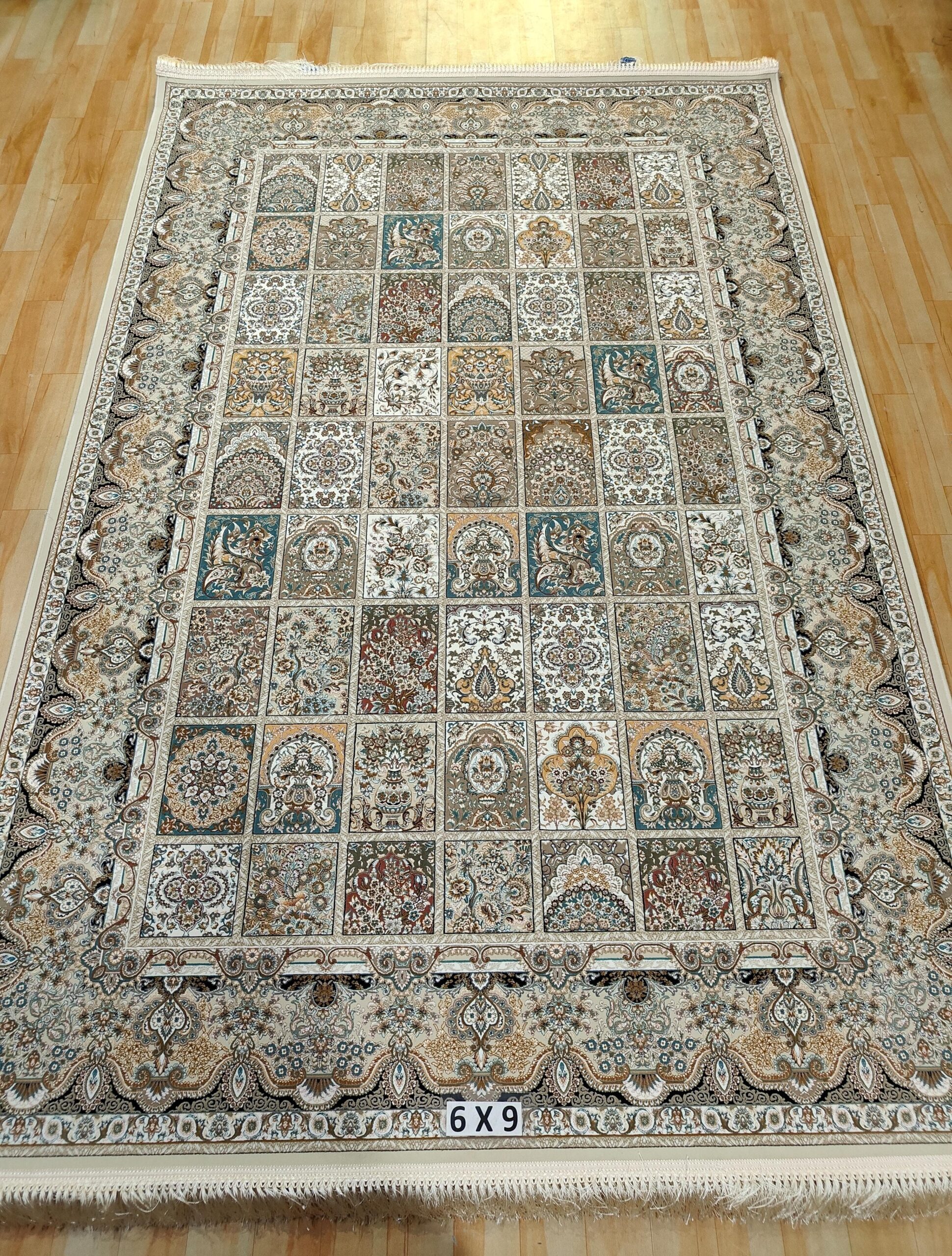 Irani_6x9 (9)